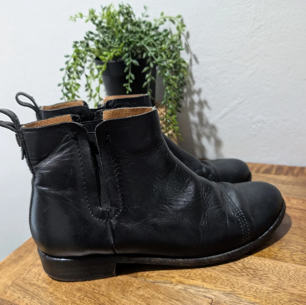 OluKai step out